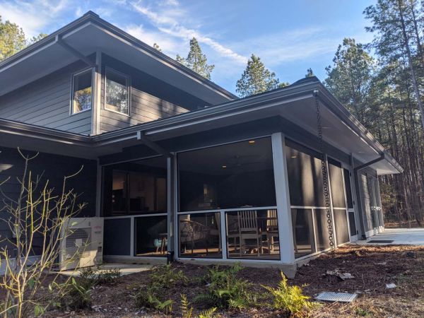 Facade lighting and architectural shadow detail